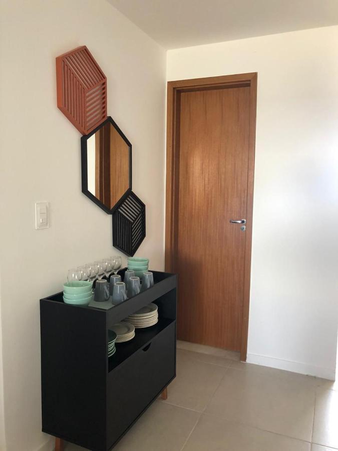 Apto Guarajuba Praia Condominio Porto Smeralda-100 Metros Da Praia 外观 照片
