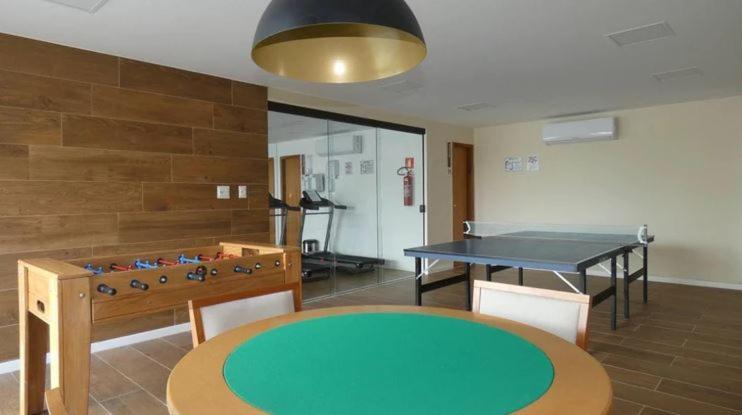 Apto Guarajuba Praia Condominio Porto Smeralda-100 Metros Da Praia 外观 照片